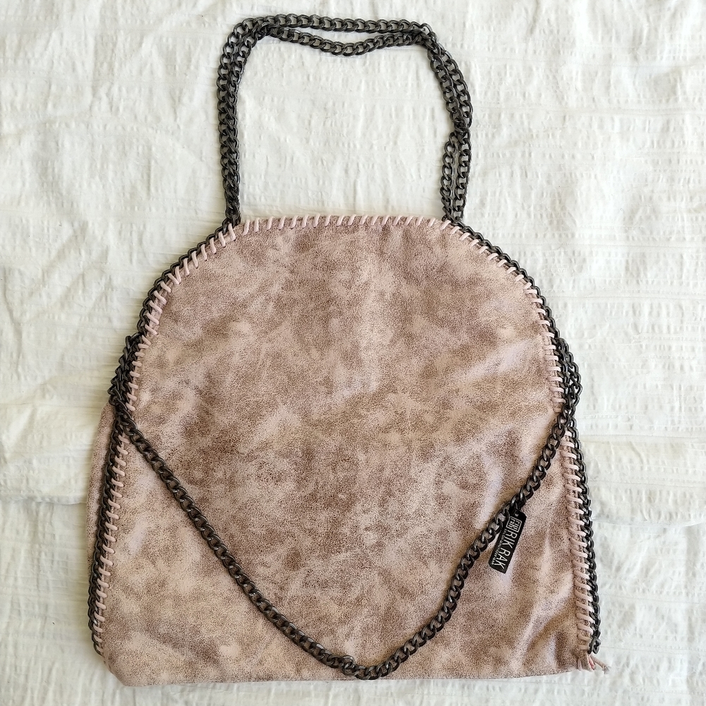RARE FIND!! {RikRak Salon} Unique Bag